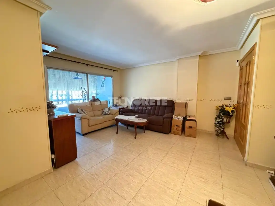 Sala d'estar de Pis en venda en Guadalajara amb Aire condicionat i Calefacció