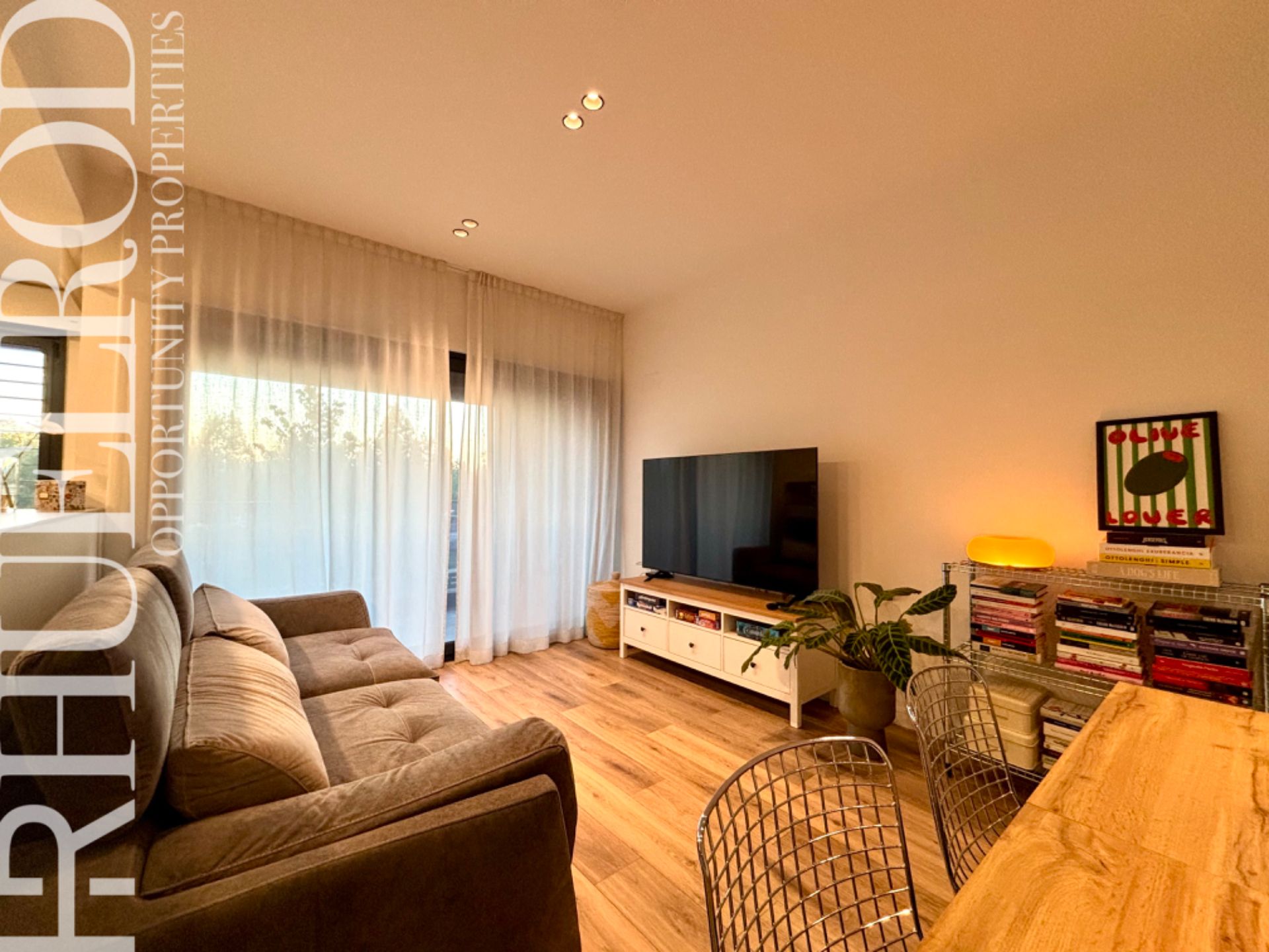 Living room of Planta baja for sale in Granollers  with Air Conditioner, Heating and Parquet flooring