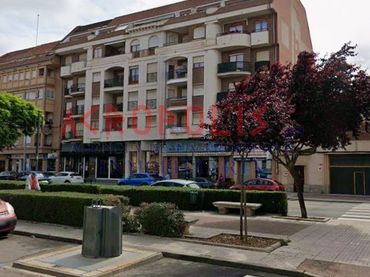 Pis amb ascensor en venda a Benavente