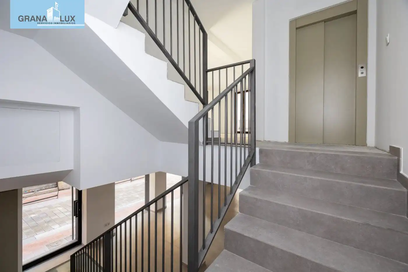 Inmuebles singulares con ascensor en venta en Calle San Matías, imagen 10