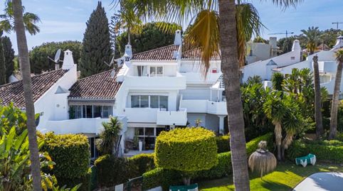 Foto 2 de Casa adosada en venta en Sierra Blanca, Marbella