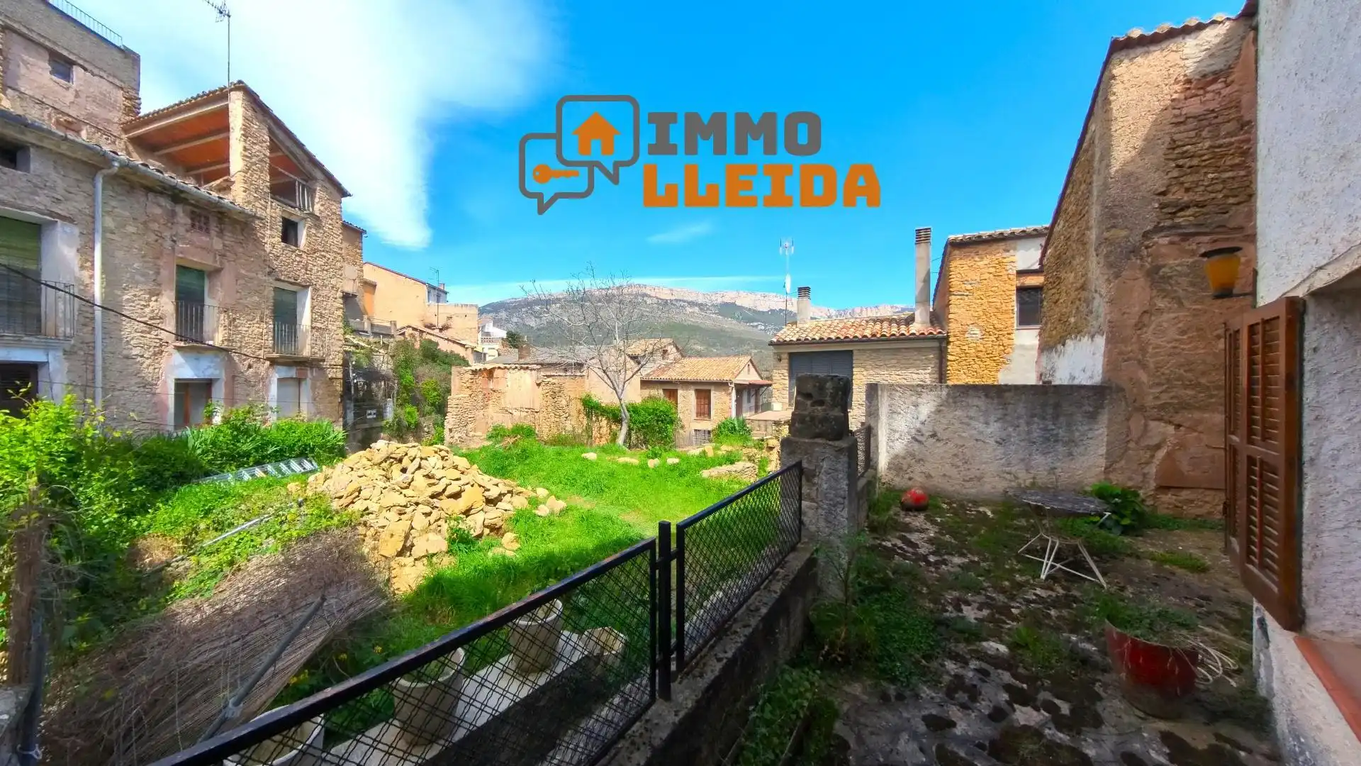 Casa adosada en venta en Àger con Calefacción, Terraza y Amueblado