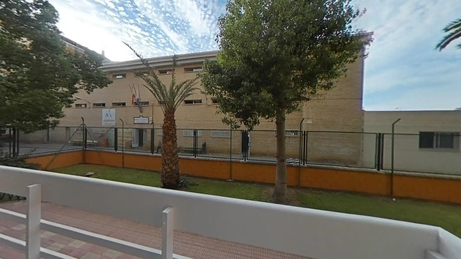 Vista exterior de Pis en venda en Alicante / Alacant
