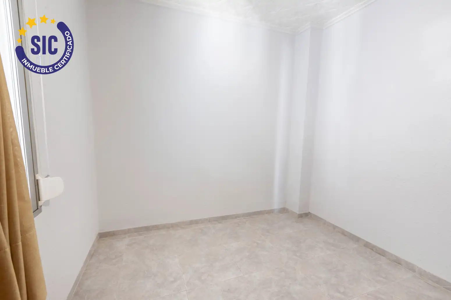 Bedroom of Houses for sale in L'Eliana  with Air Conditioner, Heating and Private garden