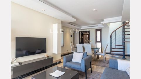 Foto 5 von Dachboden zum Verkauf in Los Pinillos II, Zona de Punta Plata, Estepona