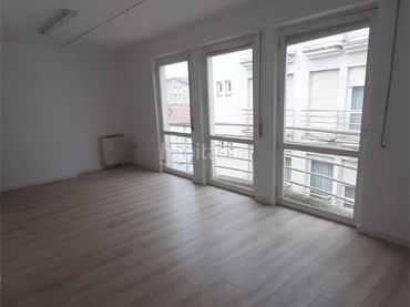 Oficina en venta en Calle de Francos 3