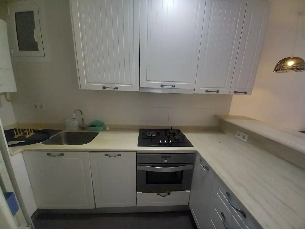 Cocina de Piso de alquiler en Barcelona con Calefacción, Parquet y Terraza