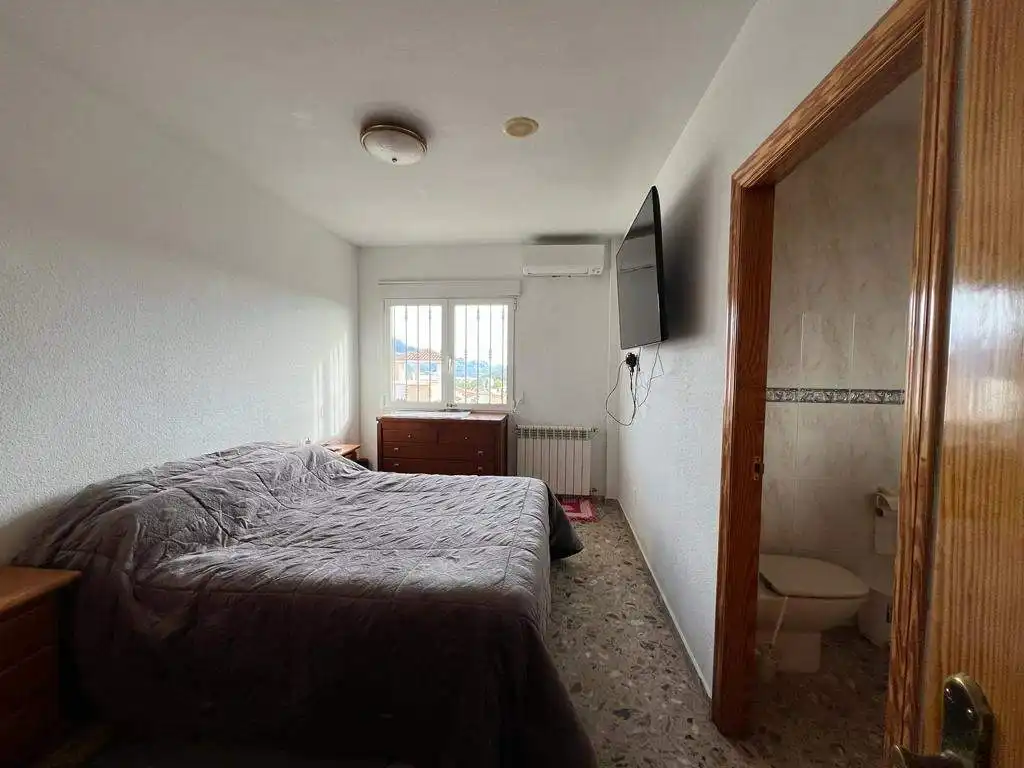 Dormitori de Casa o xalet en venda en Polop amb Calefacció, Jardí privat i Terrassa