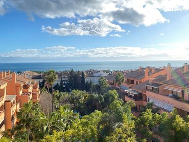 Penthouse mit Pool zur Miete in Milla de Oro