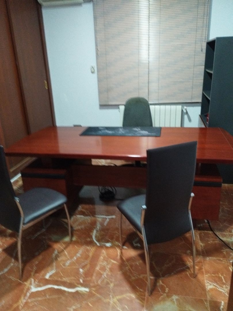 Office for rent in Vilafant