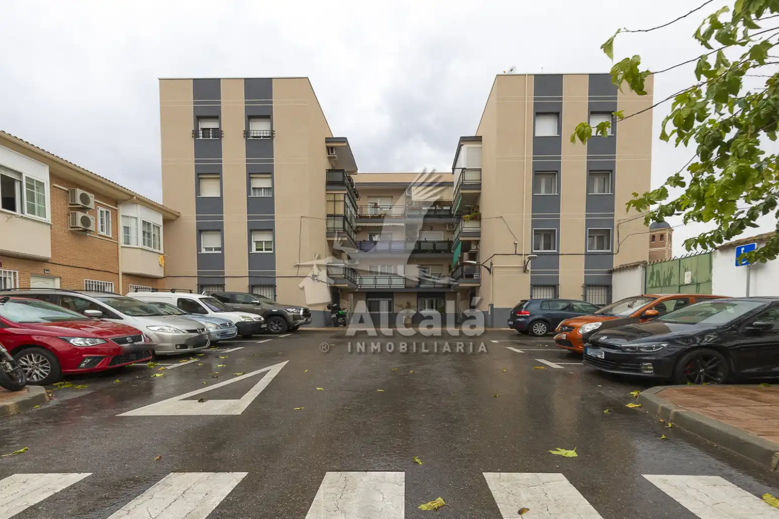 Vista exterior de Piso en venta en Meco pueblo