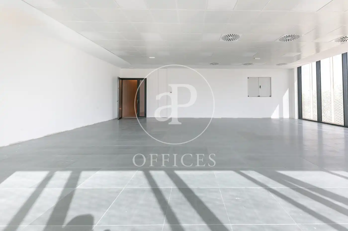 Büro zur Miete in Carrer del Puig de Rimila, Turó de Can Mates