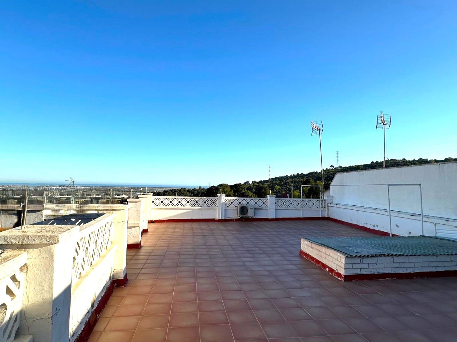 Terrace of House or chalet for sale in Sant Boi de Llobregat  with Air Conditioner, Terrace and Storage room