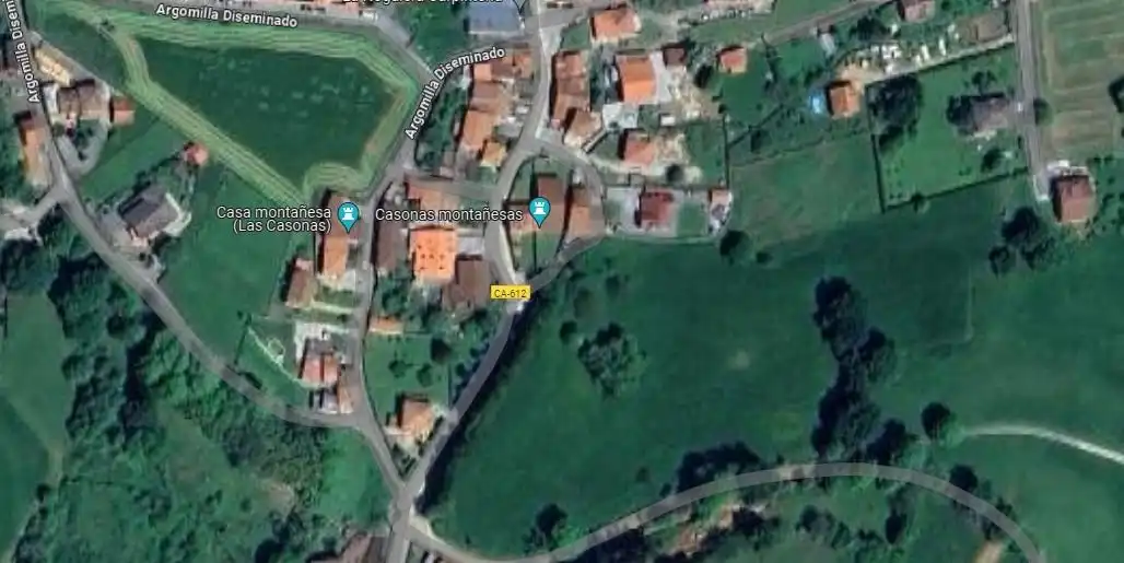 Casa con jardín en venta en Barrio ARGOMILLA, imagen 3