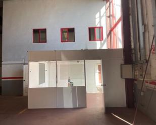 Fabrikhallen miete in San Cibrao das Viñas