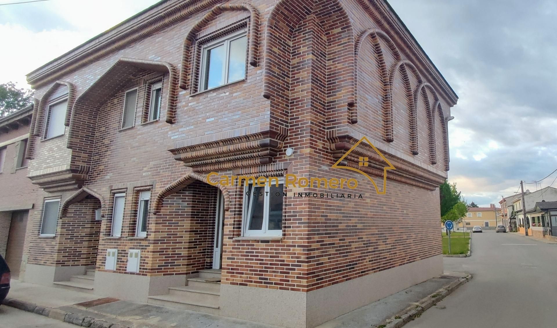 Vista exterior de Casa adosada en venda en Villoria amb Calefacció
