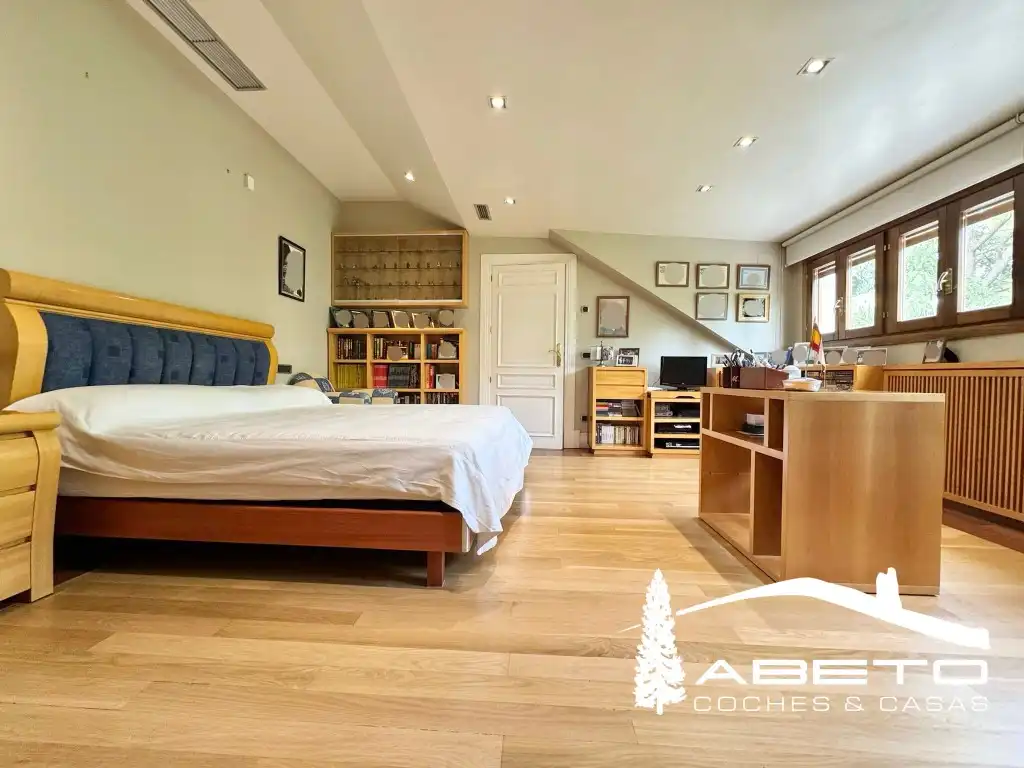 Habitación de Casa o chalet en venta en Madrid