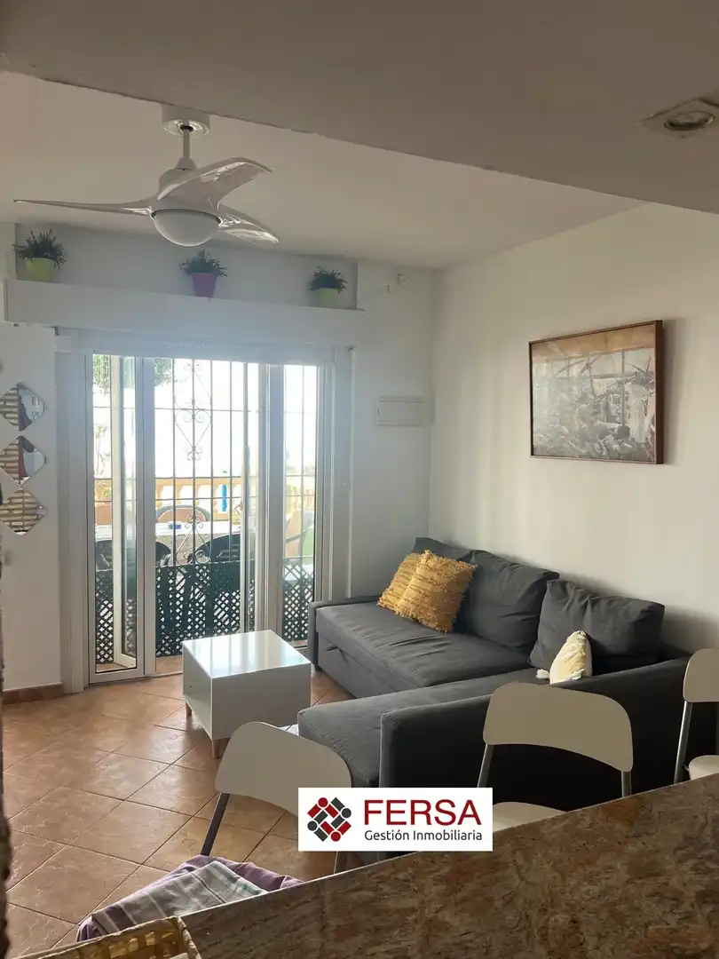 Sala d'estar de Apartament en venda en El Puerto de Santa María amb Terrassa