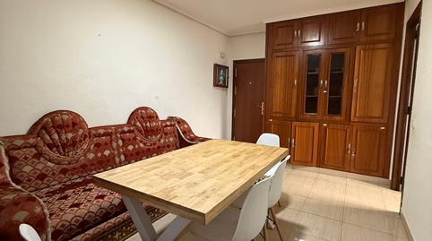 Foto 2 de Piso de alquiler en Calle Úbeda, 13, Sector Sur,  Córdoba Capital