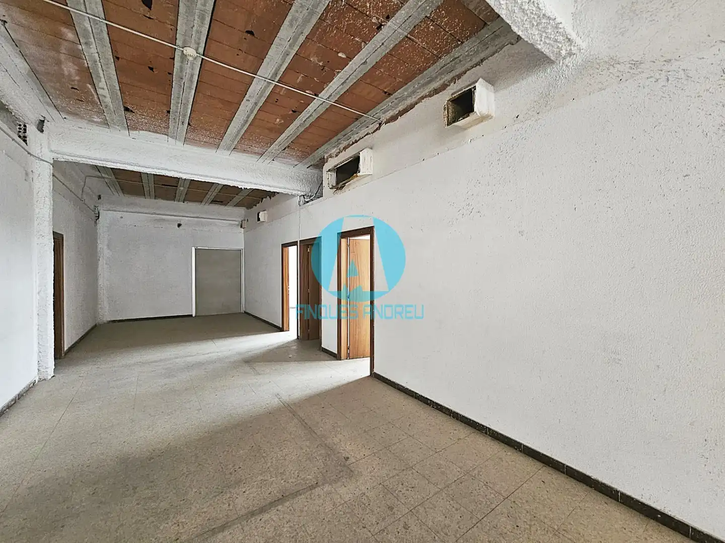 Nave industrial de alquiler en Mataró