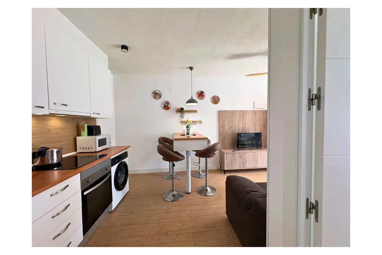 Sala de estar de Planta baja en venta en Torrevieja con Aire acondicionado, Jardín privado y Terraza