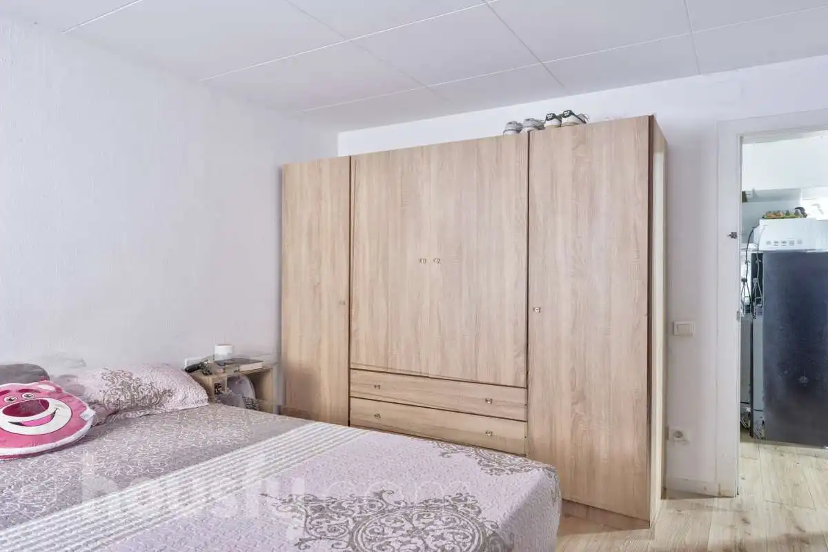 Habitación de Piso en venta en Barcelona con Parquet