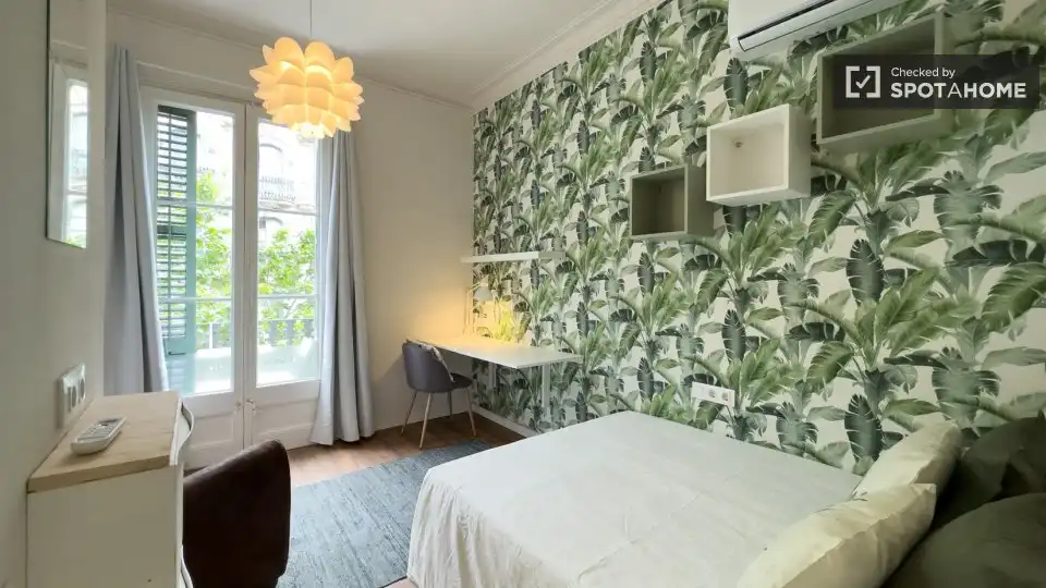 Bedroom of Flat for rent in Barcelona  with Air Conditioner, Heating and Furnished