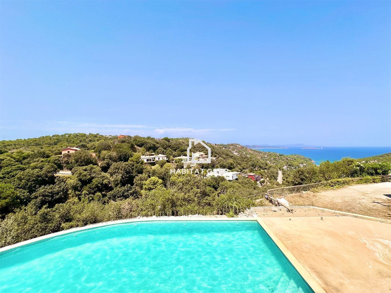 Vista exterior de Casa adosada en venta en Begur con Calefacción y Terraza
