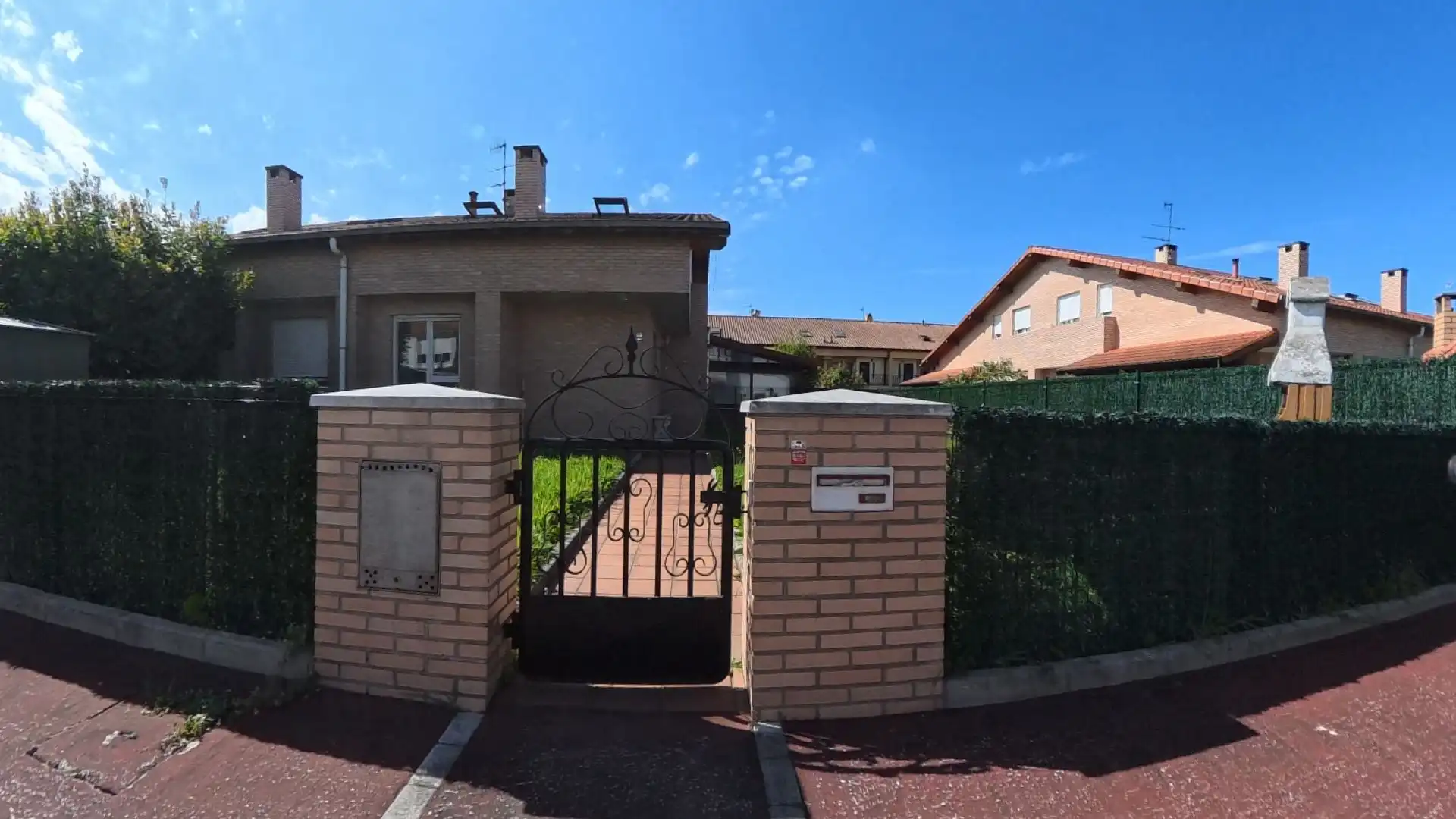 Casa con jardín en venta en Urbanización Santa Ana, imagen 2
