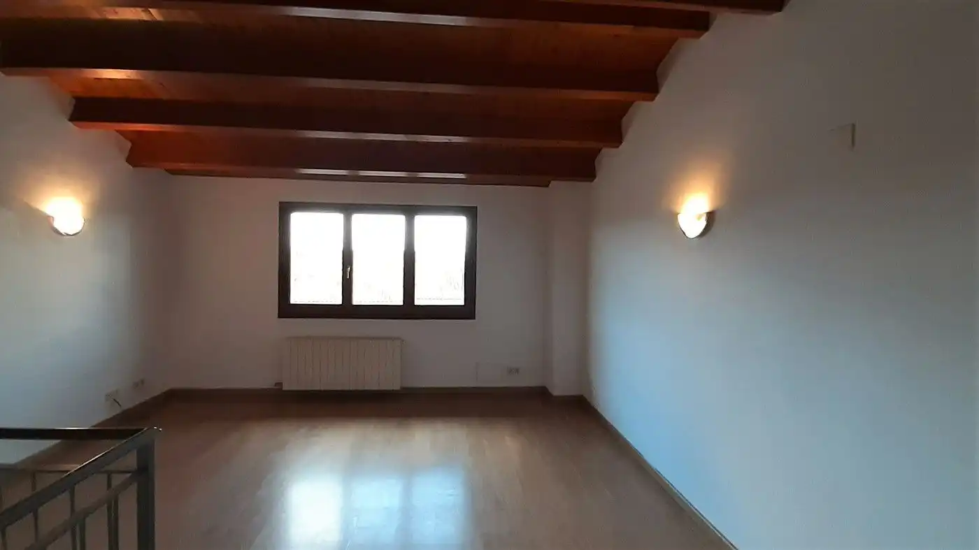 Wohnzimmer von Einfamilien-Reihenhaus zum Verkauf in Moià mit Heizung, Terrasse und Abstellraum