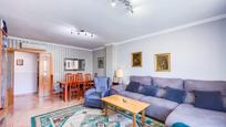 Flat for sale in El Mercado, imagen 3