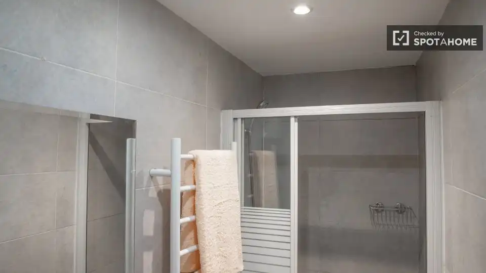 Wohnung mit Balkon zur Miete in Latina, imagen 8