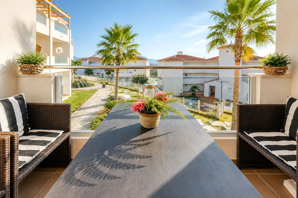 Apartamento con piscina en venta en Chullera, imagen 2