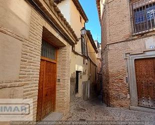 Vista exterior de Casa adosada en venda en  Toledo Capital