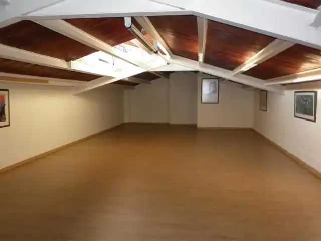 Büro zur Miete in Sant Adrià de Besòs mit Internet