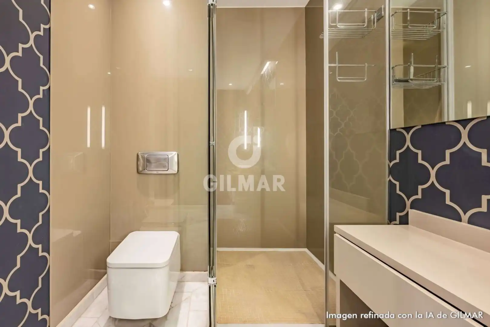Baño de Dúplex en venta en Sevilla con Calefacción y Balcón