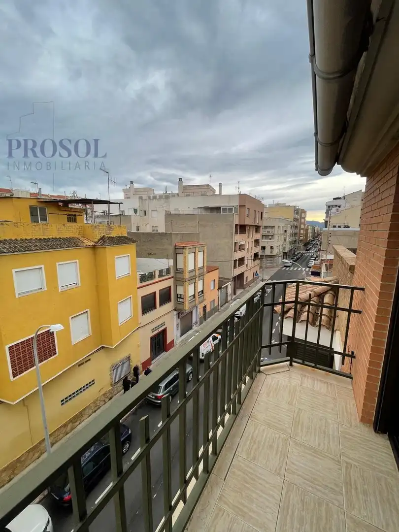 Vista exterior de Casa adosada en venta en Vila-real