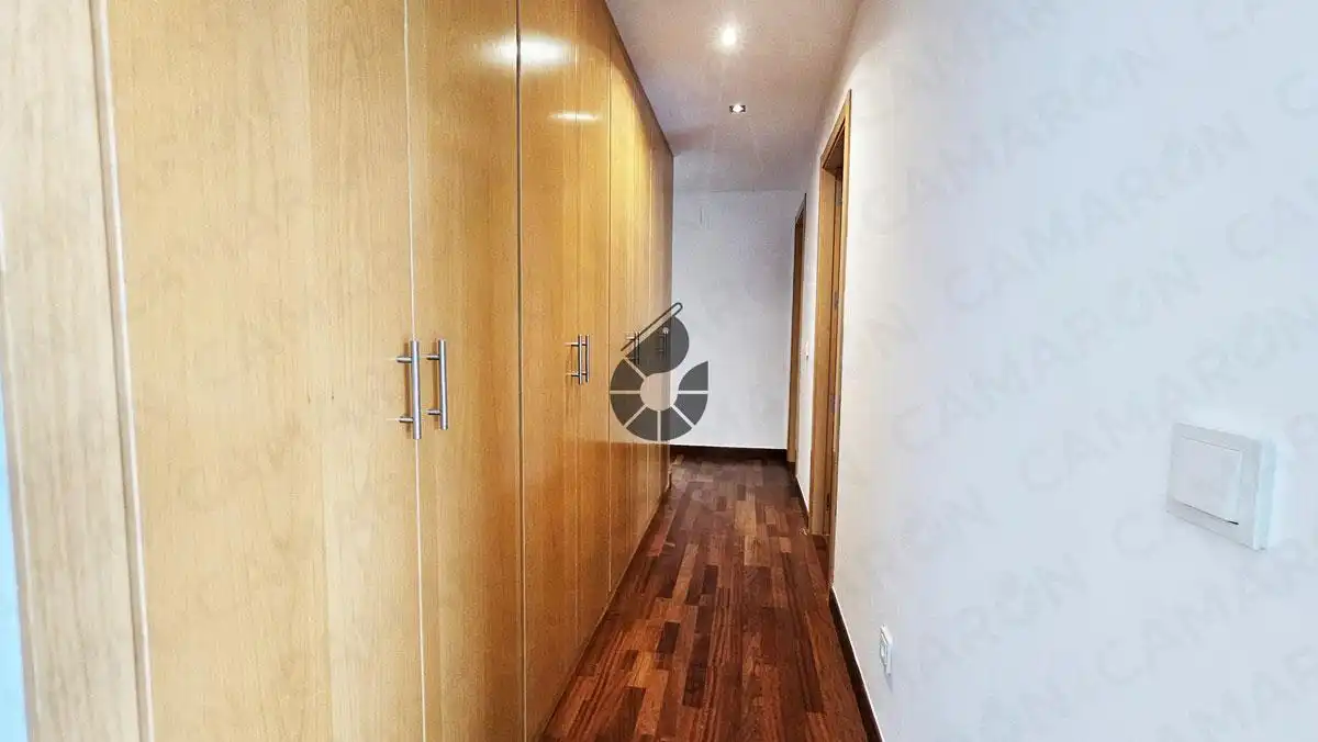Piso en venta en Mairena del Aljarafe con Aire acondicionado, Trastero y Piscina comunitaria