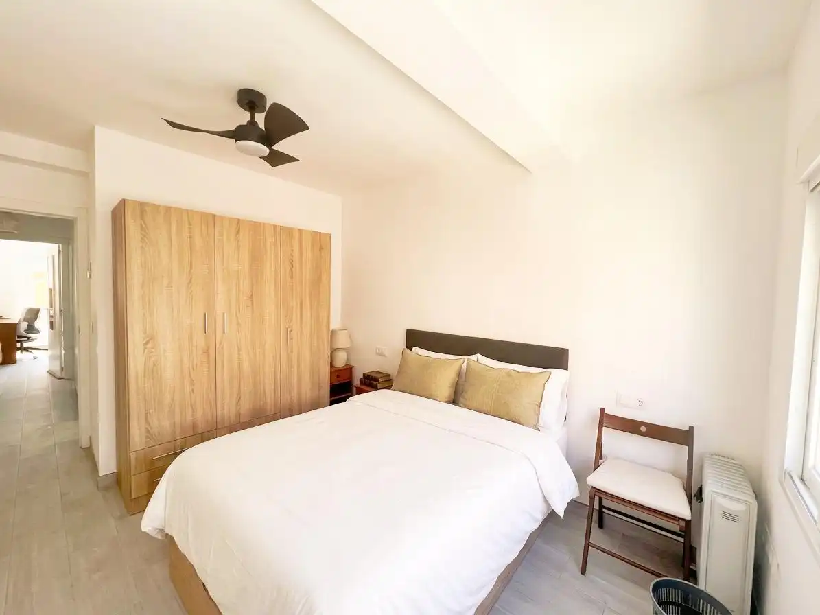 Habitación de Piso en venta en Málaga con Amueblado