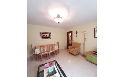 Living room of Flat for sale in Miño  with Storage room and Furnished