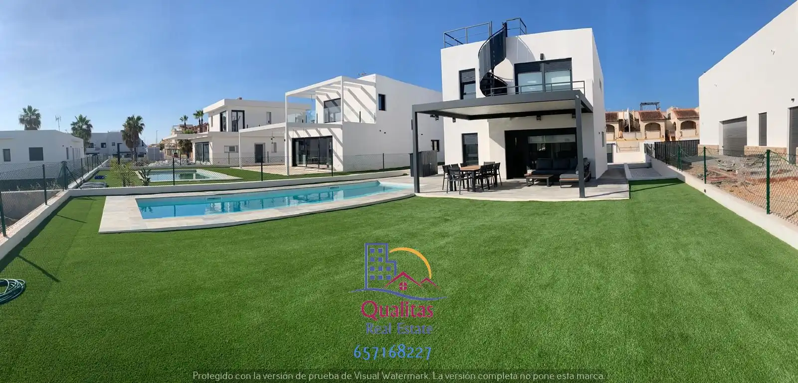 Piscina de Casa o xalet de lloguer en Oliva amb Aire condicionat, Calefacció i Jardí privat