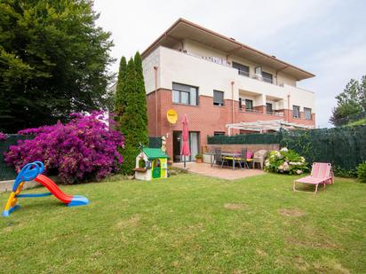 Jardí de Planta baixa en venda en Marina de Cudeyo amb Balcó