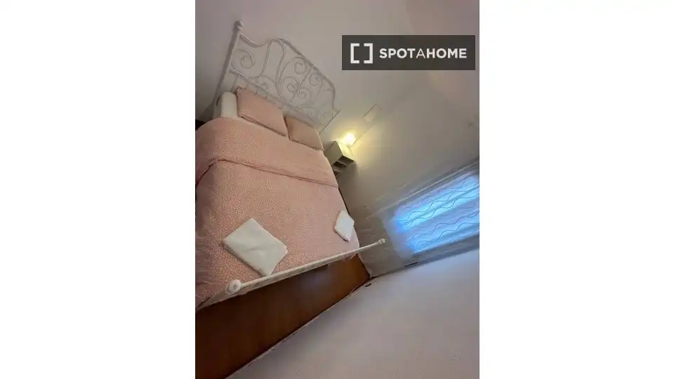 Habitació a Montigalà