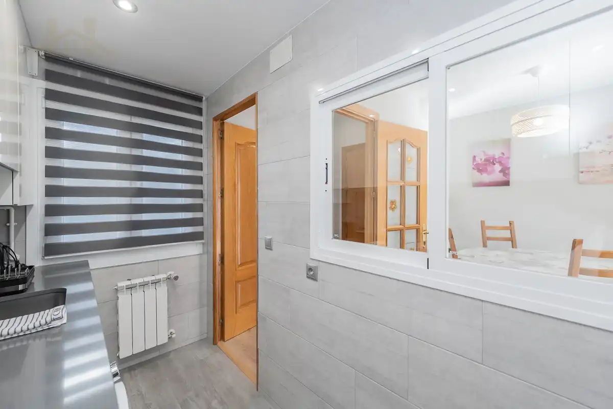 Bedroom of Flat for sale in Móstoles  with Air Conditioner and Heating