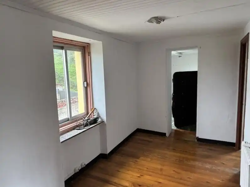 Casa o xalet en venda en Ortigueira amb Calefacció, Jardí privat i Traster