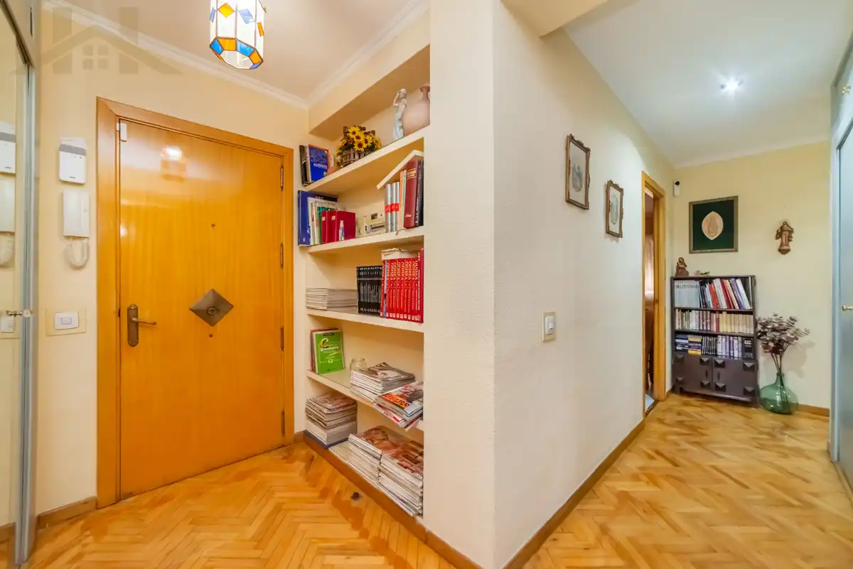 Flat for sale in Torrelodones  with Heating, Storage room and Furnished