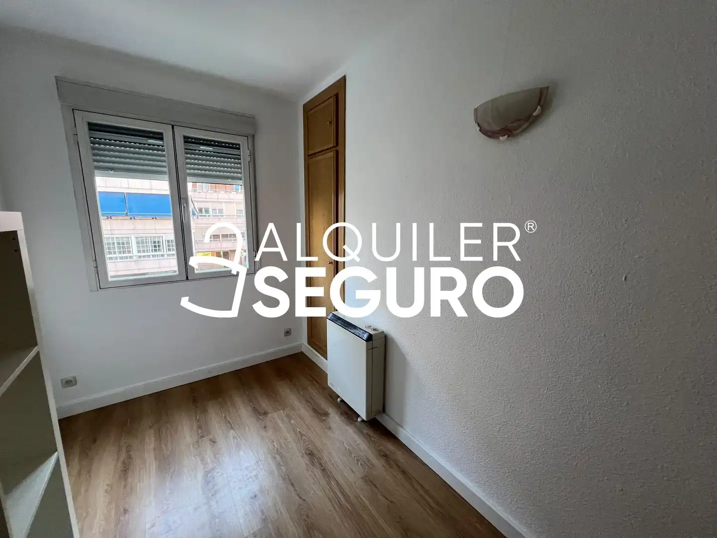 Habitación de Piso de alquiler en Madrid con Calefacción y Amueblado