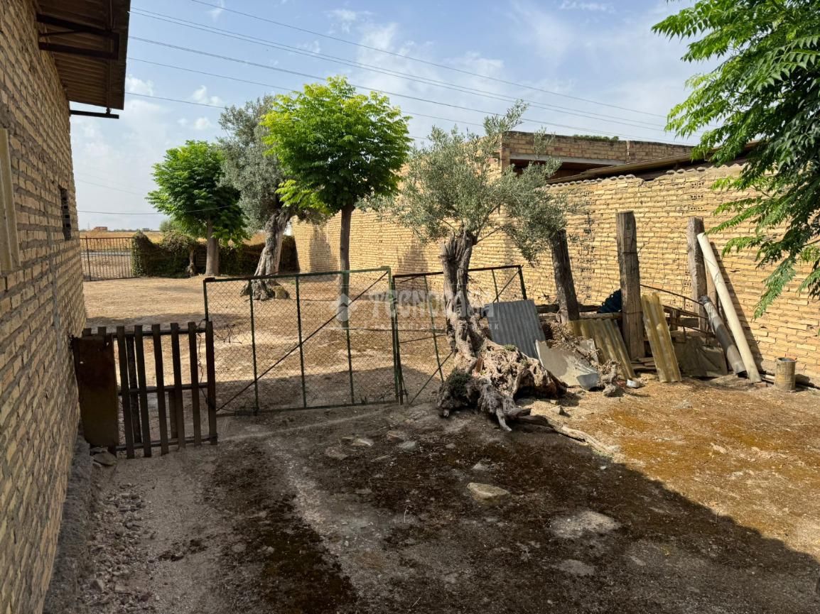 Finca rústica en venta en Alcalá de Guadaira