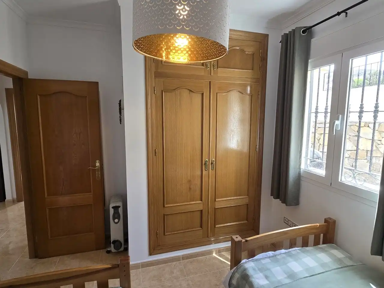 Dormitori de Casa o xalet en venda en Arboleas amb Aire condicionat, Terrassa i Piscina