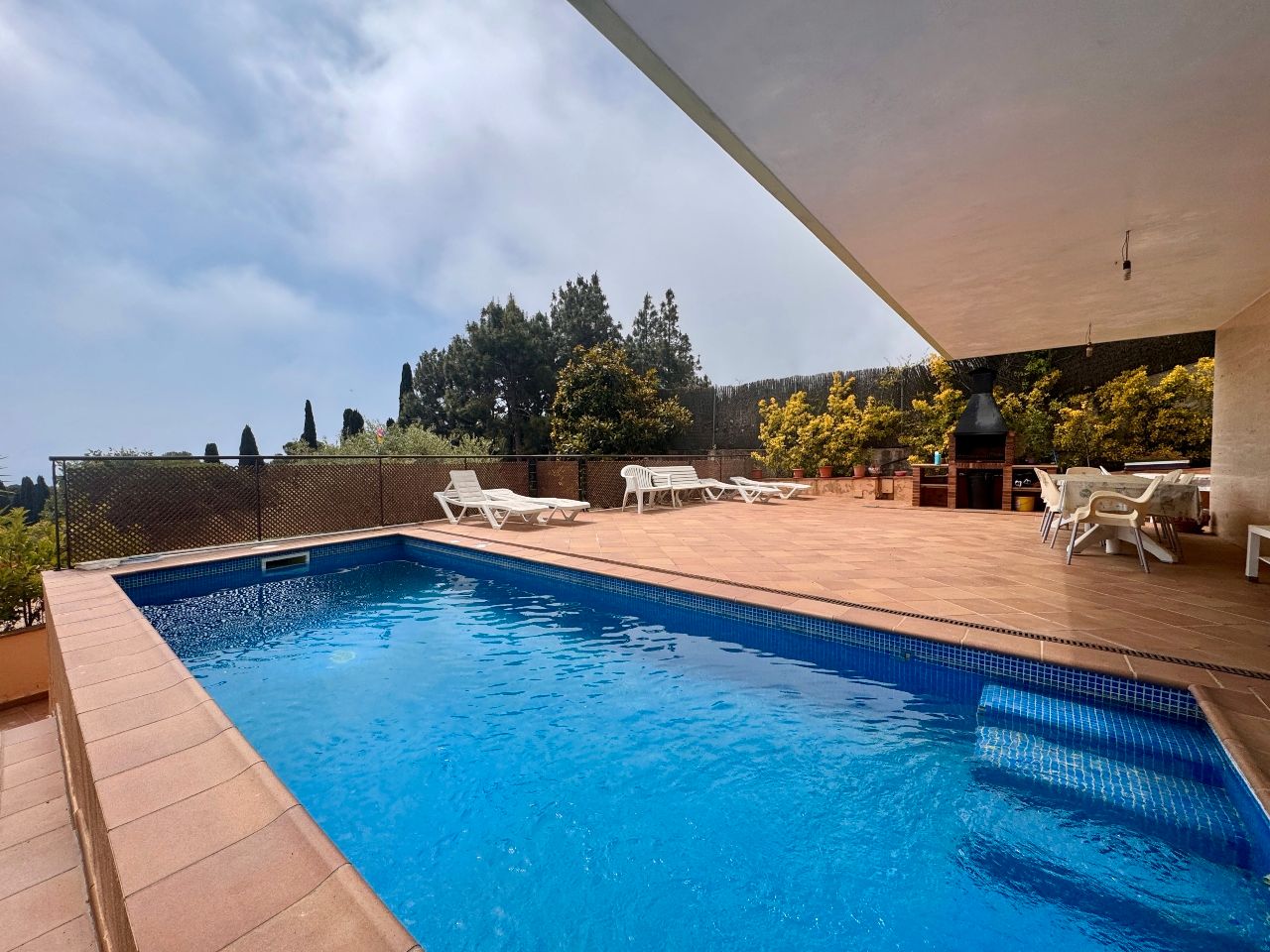 Piscina de Casa o xalet en venda en Blanes amb Aire condicionat, Calefacció i Parquet